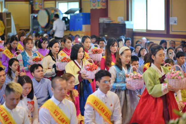 Lễ Vu Lan cho người Việt tại Hàn Quốc