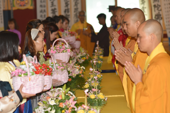 Lễ Vu Lan cho người Việt tại Hàn Quốc