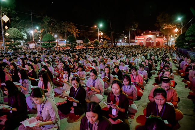 Summer Retreat on the 3rd Day: “Hey, Stranger!”