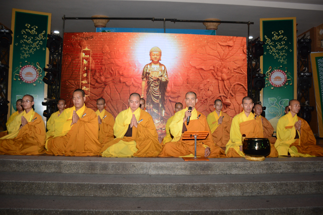 Summer Retreat on the 3rd Day: “Hey, Stranger!”