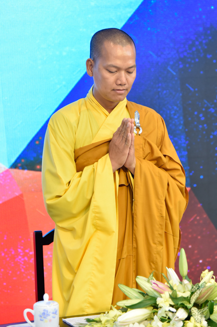 Summer Retreat on the 3rd Day: “Hey, Stranger!”