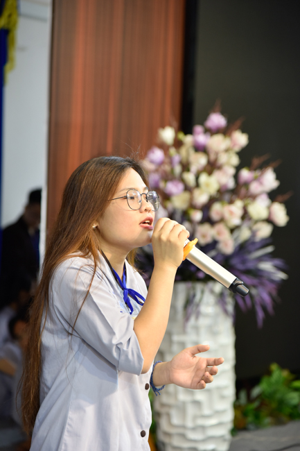 Summer Retreat on the 3rd Day: “Hey, Stranger!”