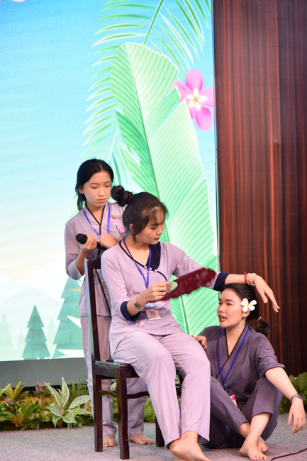 Summer Retreat on the 3rd Day: “Hey, Stranger!”