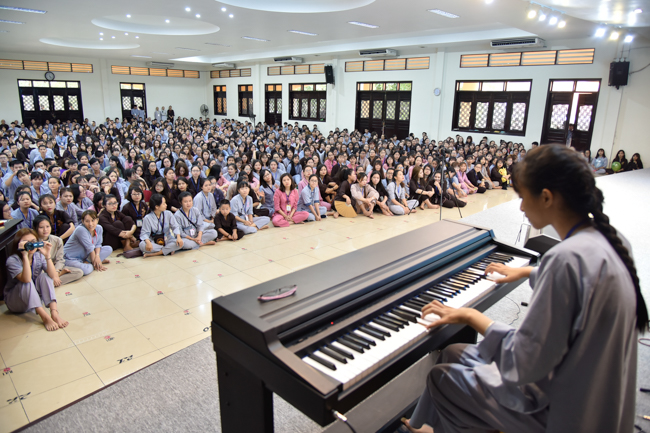 Summer Retreat on the 3rd Day: “Hey, Stranger!”