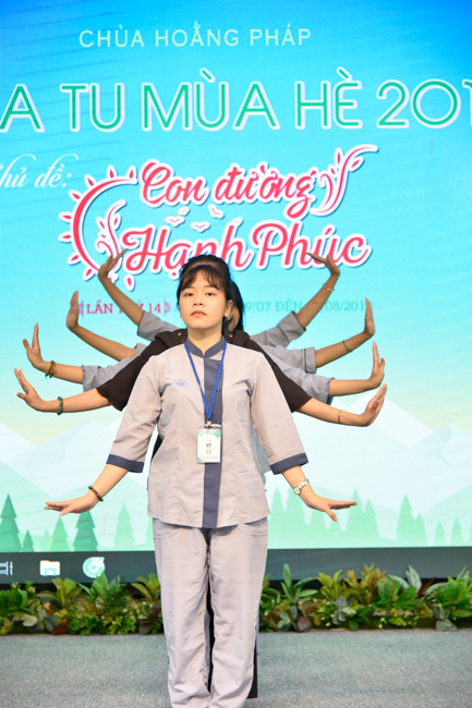 Summer Retreat on the 3rd Day: “Hey, Stranger!”