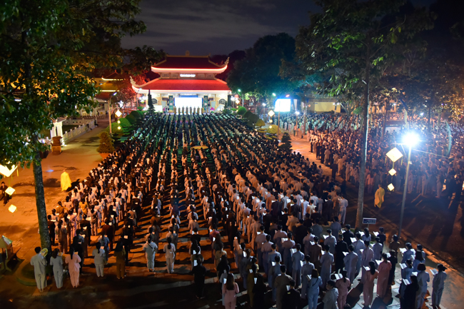 Summer Retreat on the 3rd Day: “Hey, Stranger!”