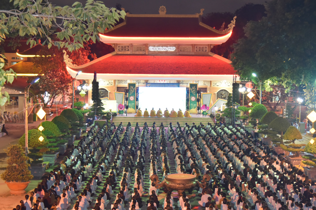 Summer Retreat on the 3rd Day: “Hey, Stranger!”