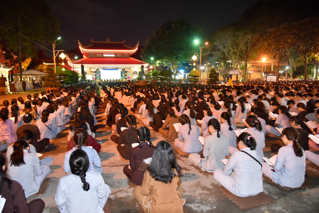 Summer Retreat on the 3rd Day: “Hey, Stranger!”