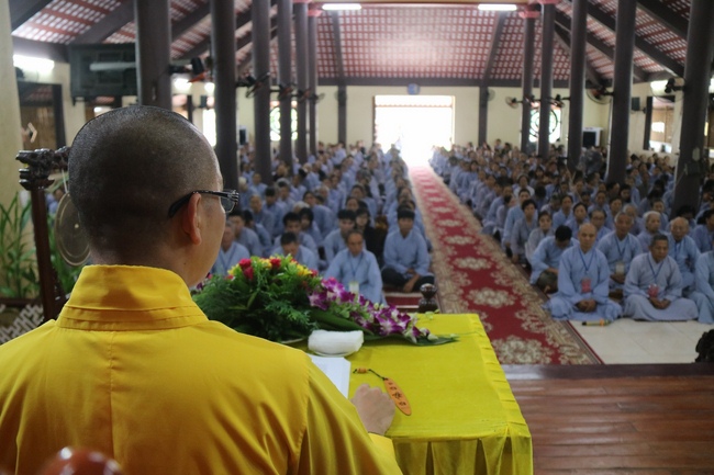 The retreat of a Peace and contentment Day at Hoa Phuc Pagoda – Hanoi