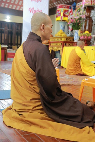 The retreat of a Peace and contentment Day at Hoa Phuc Pagoda – Hanoi