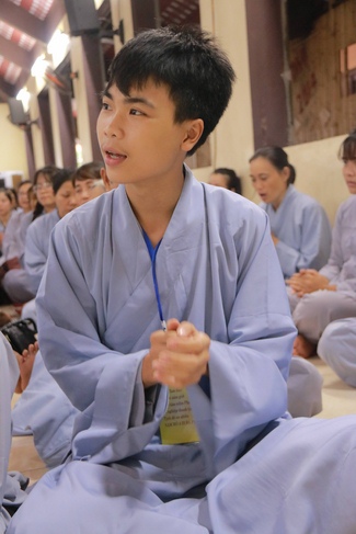 The retreat of a Peace and contentment Day at Hoa Phuc Pagoda – Hanoi