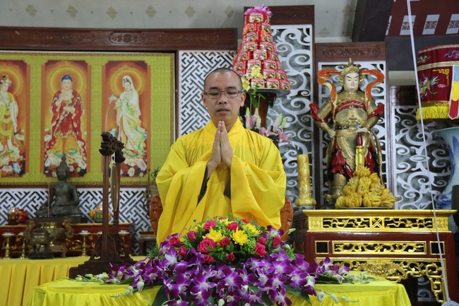 The retreat of a Peace and contentment Day at Hoa Phuc Pagoda – Hanoi