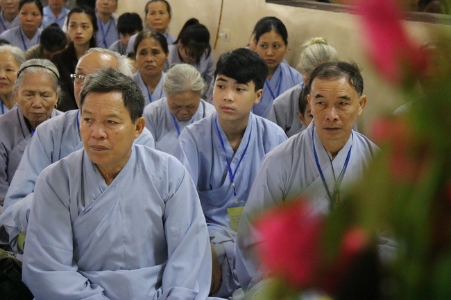The retreat of a Peace and contentment Day at Hoa Phuc Pagoda – Hanoi