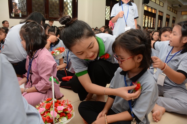 The Kid’s Playground “Coming to the Buddha”