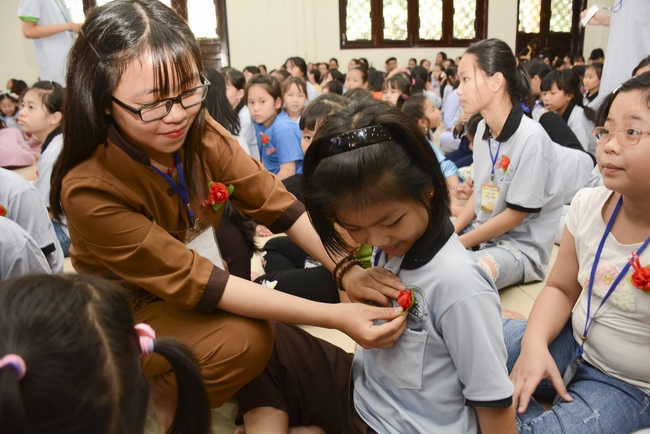The Kid’s Playground “Coming to the Buddha”