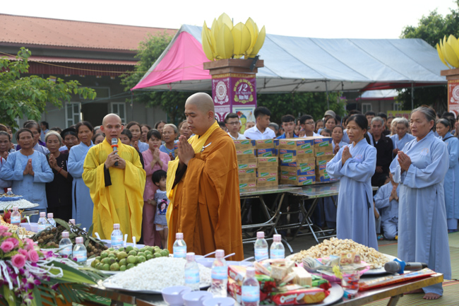 Celebrating a requiem and preparation of Ullambana ceremony in 2018 at Dong Cao Pagoda - Thanh Hoa