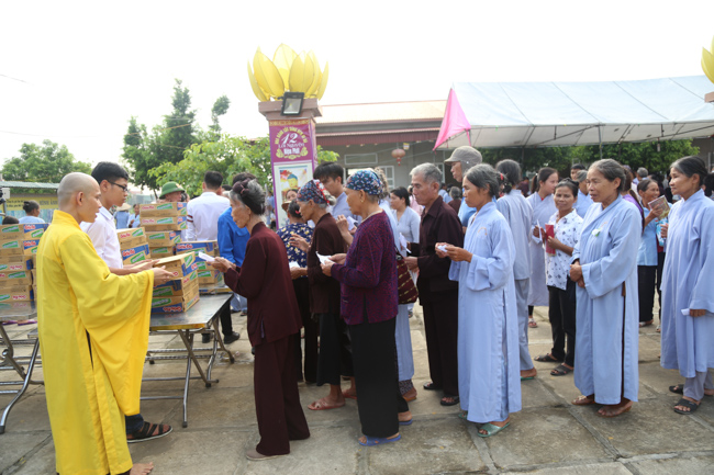 Celebrating a requiem and preparation of Ullambana ceremony in 2018 at Dong Cao Pagoda - Thanh Hoa