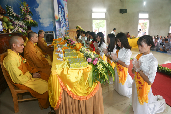 Celebrating a requiem and preparation of Ullambana ceremony in 2018 at Dong Cao Pagoda - Thanh Hoa
