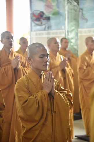 Pravārana Ceremony in Hoc Mon