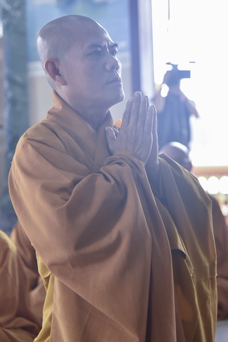 Pravārana Ceremony in Hoc Mon