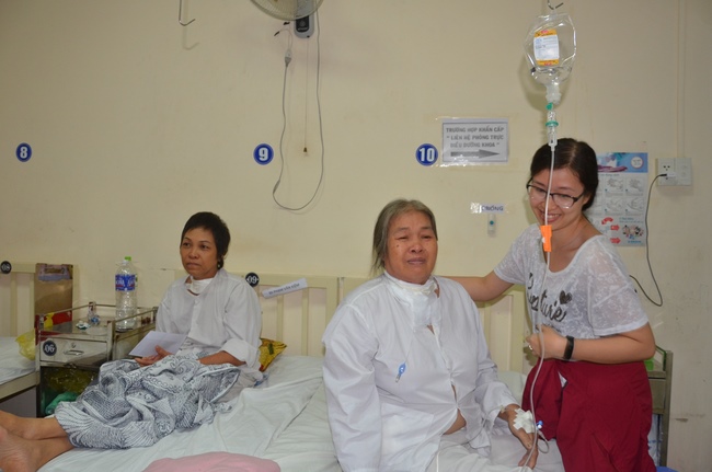 Gifts to the Oncology Hospital in Ho Chi Minh City