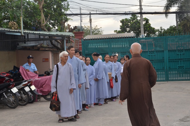 Gifts to the Oncology Hospital in Ho Chi Minh City