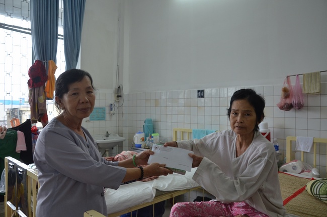 Gifts to the Oncology Hospital in Ho Chi Minh City
