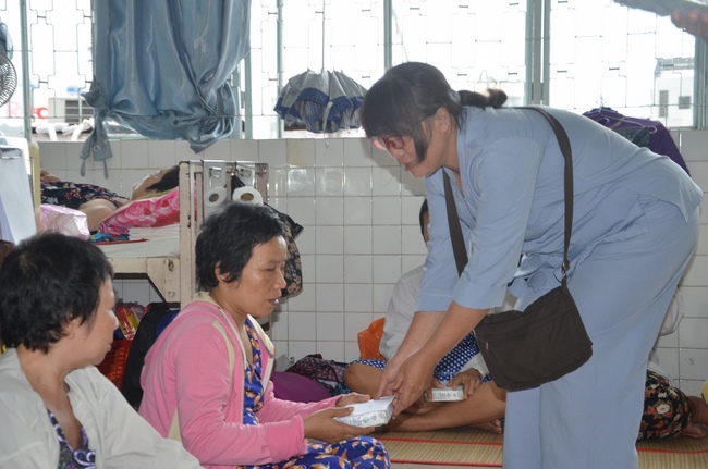 Gifts to the Oncology Hospital in Ho Chi Minh City