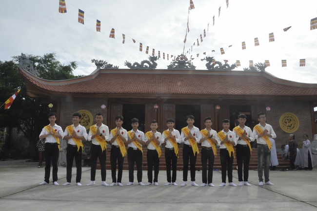 Ullambana Ceremony at Can Mon pagoda – Nghe An Province