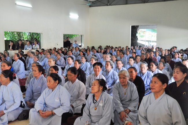 Ullambana Ceremony at Can Mon pagoda – Nghe An Province