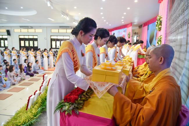 Hơn 20 ngàn người tham dự Đại lễ Vu Lan Báo Hiếu 2018