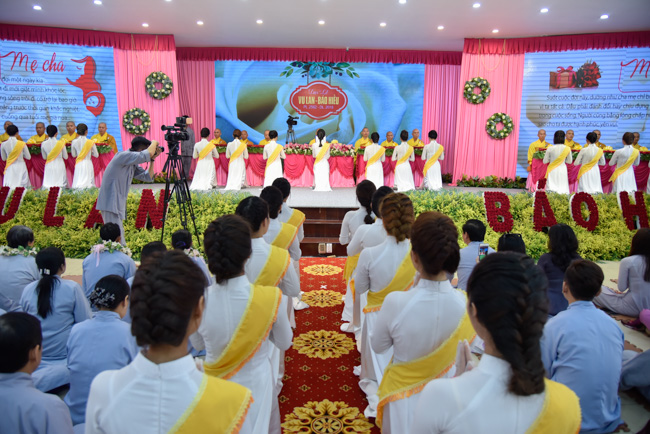 Hơn 20 ngàn người tham dự Đại lễ Vu Lan Báo Hiếu 2018