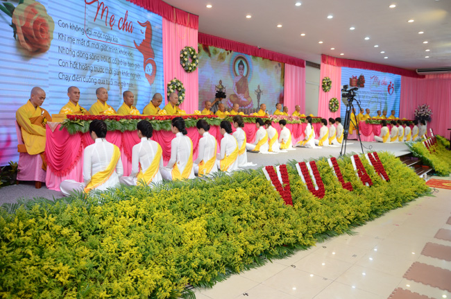 Hơn 20 ngàn người tham dự Đại lễ Vu Lan Báo Hiếu 2018