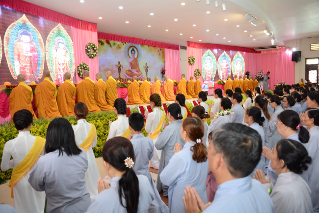 Hơn 20 ngàn người tham dự Đại lễ Vu Lan Báo Hiếu 2018