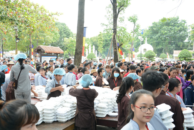 Hơn 20 ngàn người tham dự Đại lễ Vu Lan Báo Hiếu 2018