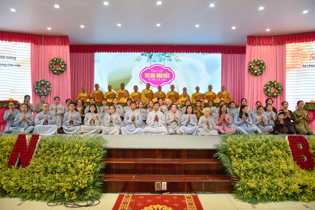 Hơn 20 ngàn người tham dự Đại lễ Vu Lan Báo Hiếu 2018