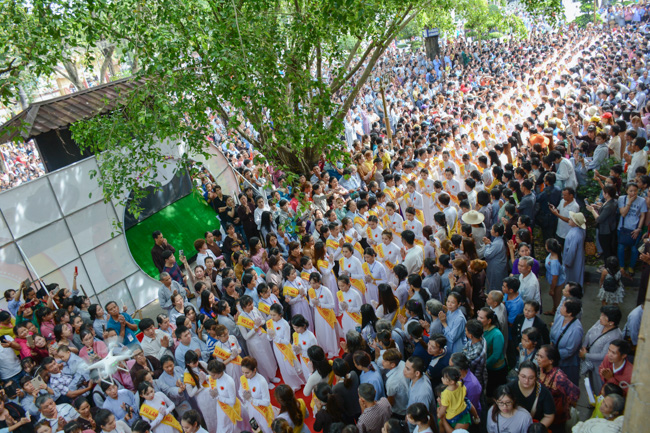 Hơn 20 ngàn người tham dự Đại lễ Vu Lan Báo Hiếu 2018