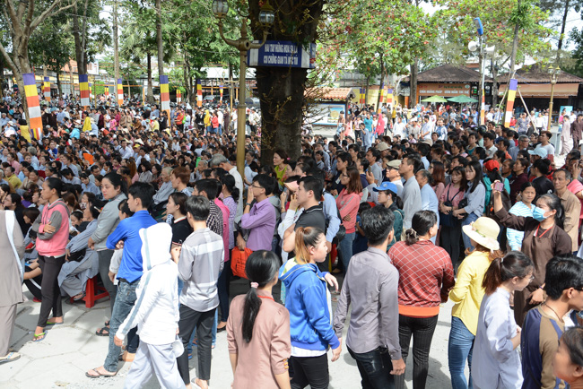 Hơn 20 ngàn người tham dự Đại lễ Vu Lan Báo Hiếu 2018