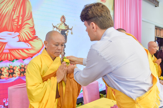 Hơn 20 ngàn người tham dự Đại lễ Vu Lan Báo Hiếu 2018