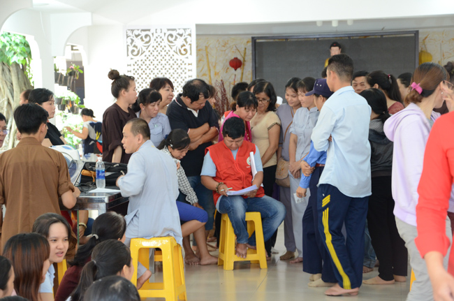 Hiến máu nhân đạo