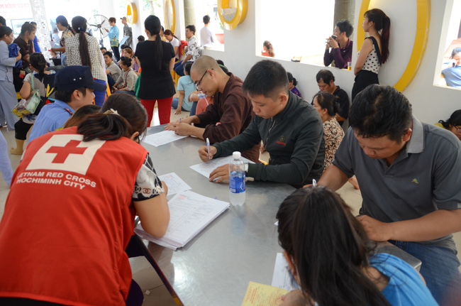 Hiến máu nhân đạo