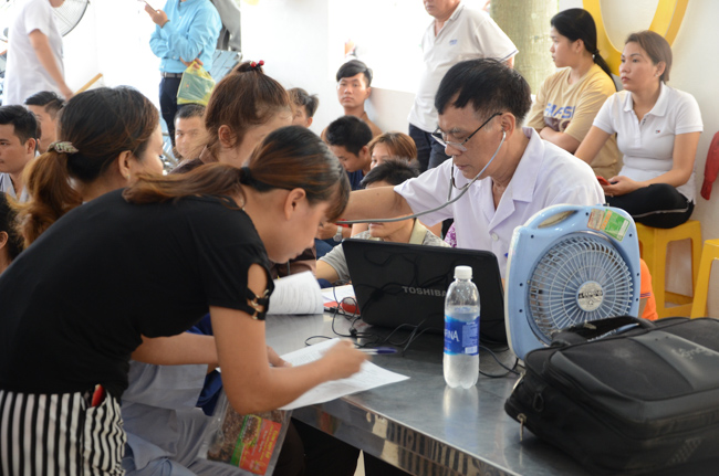 Hiến máu nhân đạo