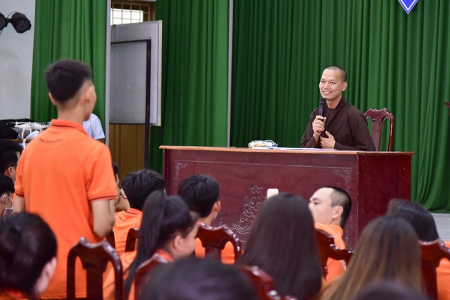 Chia sẻ đạo lý tại khu quân sự Hòa An, đại học FPT Cần Thơ