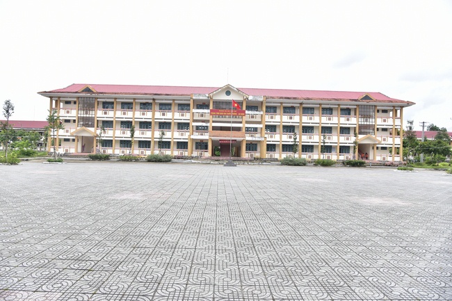 Chia sẻ đạo lý tại khu quân sự Hòa An, đại học FPT Cần Thơ