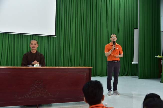 Chia sẻ đạo lý tại khu quân sự Hòa An, đại học FPT Cần Thơ