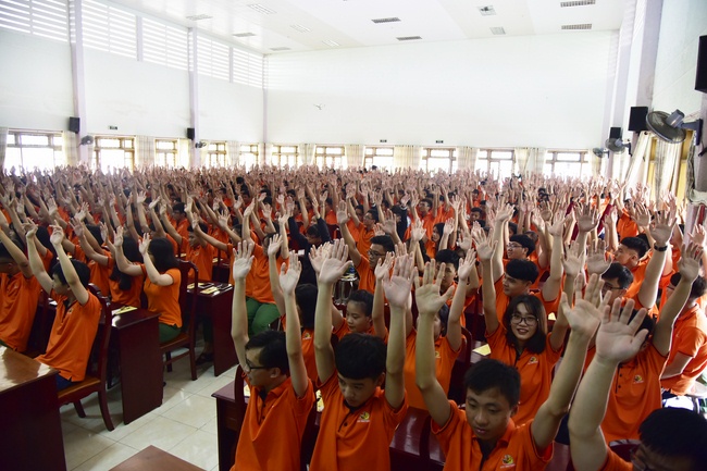 Chia sẻ đạo lý tại khu quân sự Hòa An, đại học FPT Cần Thơ