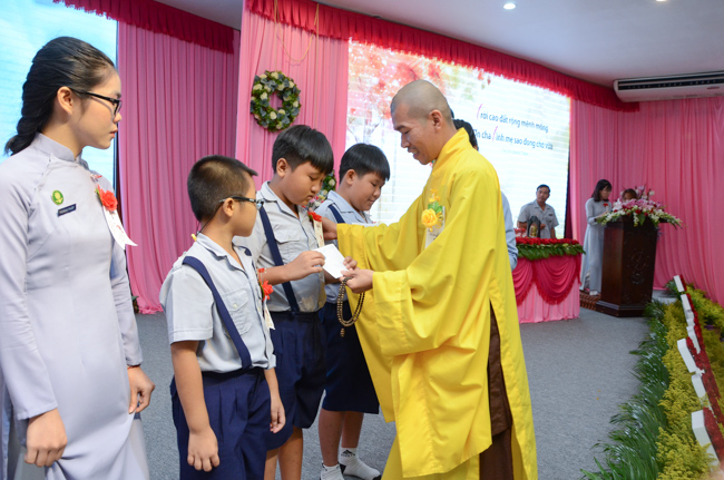 Gia Đình Phật Tử tổ chức lễ Vu Lan Báo Hiếu