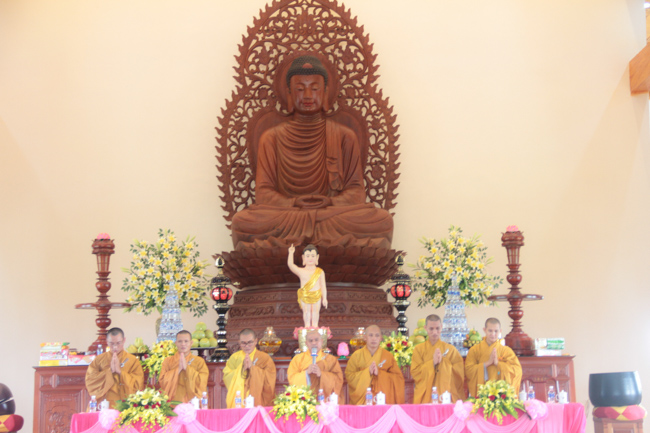 Lễ Vu Lan tại chùa Giai Lam – Hà Tĩnh