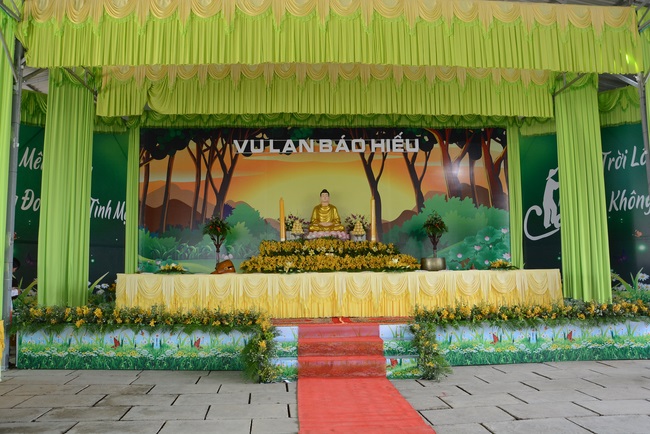 Ullambana Ceremony at Cambodia Hoang Phap Pagoda