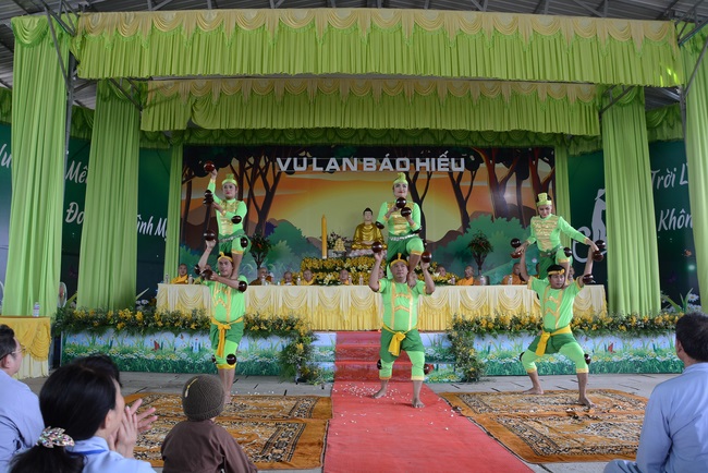 Ullambana Ceremony at Cambodia Hoang Phap Pagoda